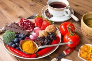 alimenti contro i radicali liberi